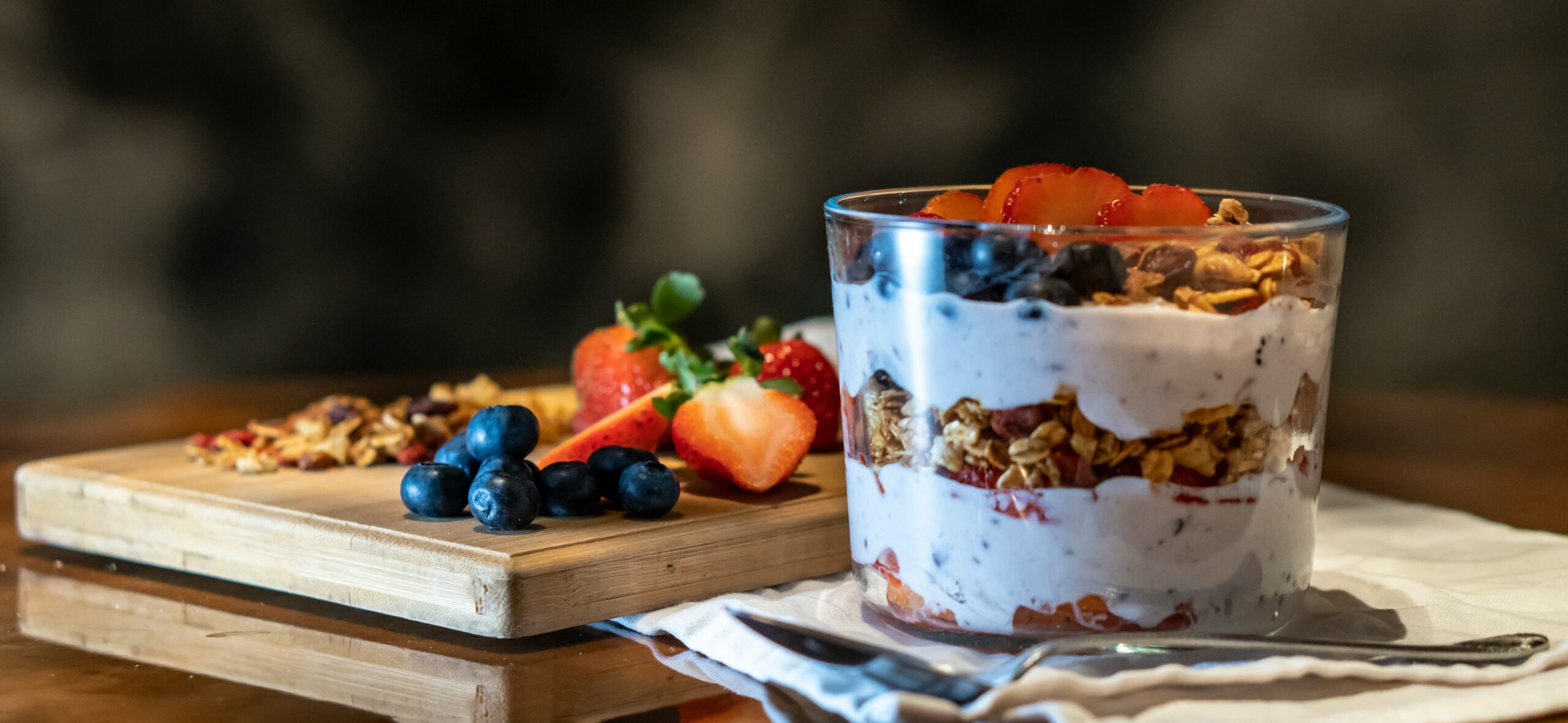 Photo of yogurt parfait by Amirali Mirashemian